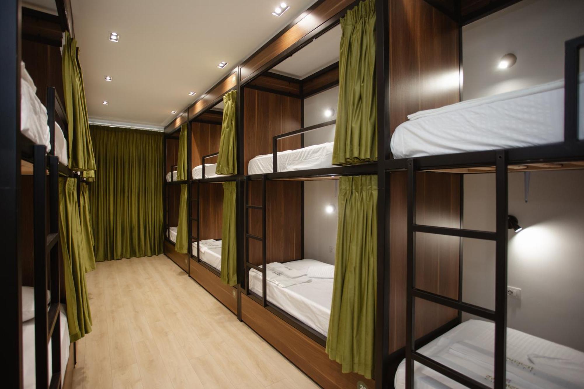 Corner Hostel Шкодер Екстер'єр фото