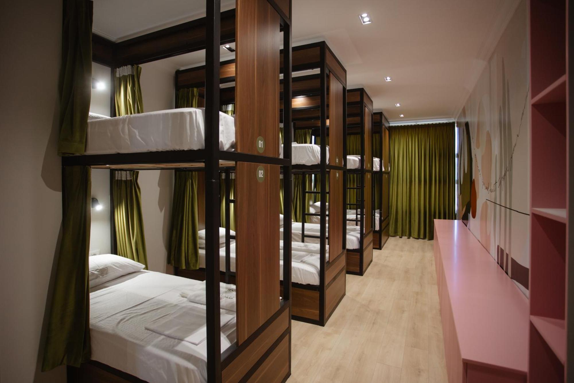 Corner Hostel Шкодер Екстер'єр фото