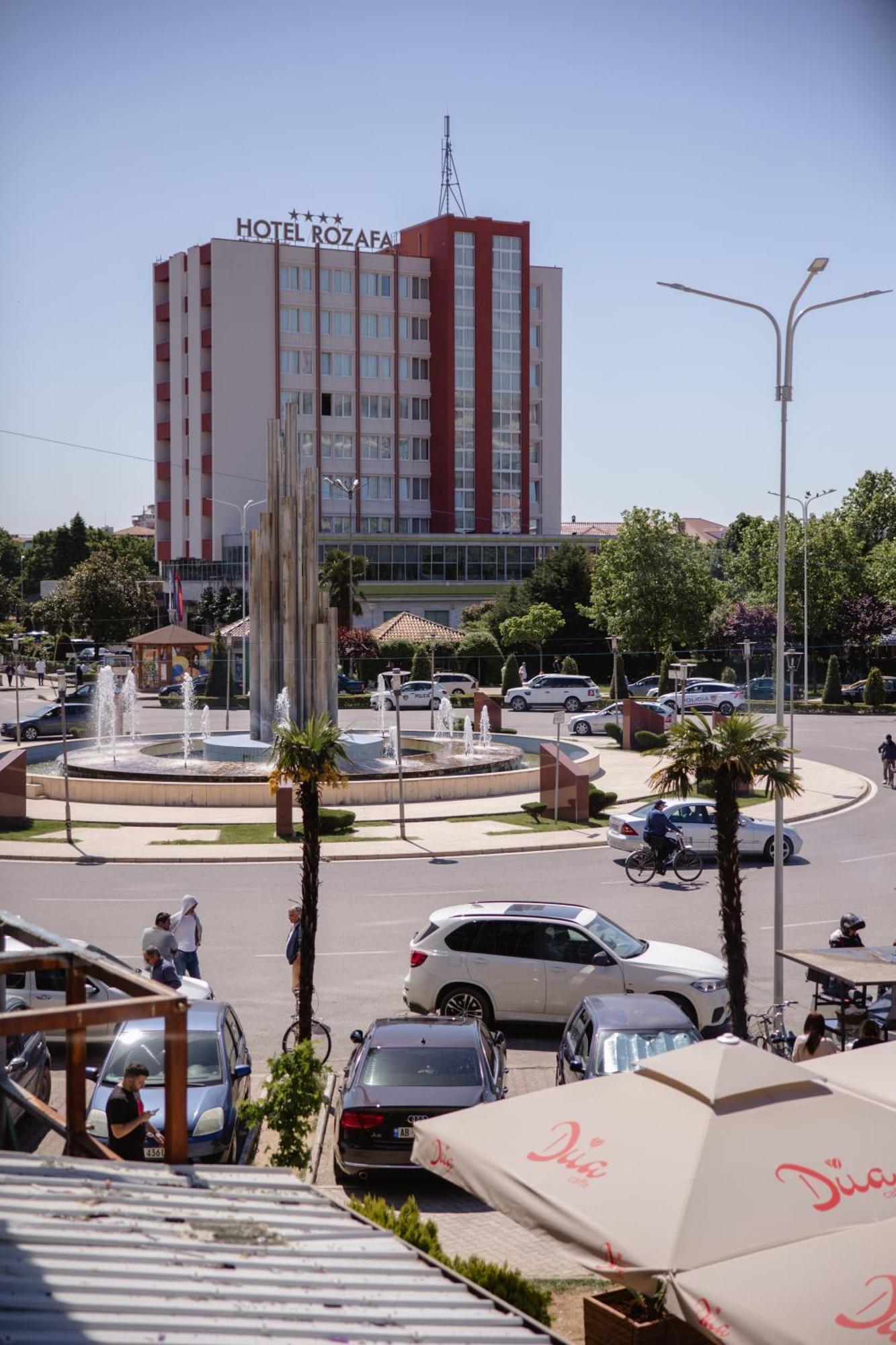 Corner Hostel Шкодер Екстер'єр фото